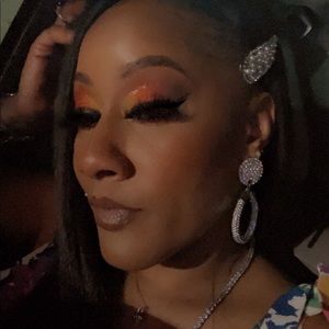 Meet your Posher, Jacqueline